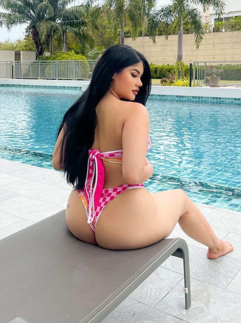 Chlo Rose Checks Bikini Bottom